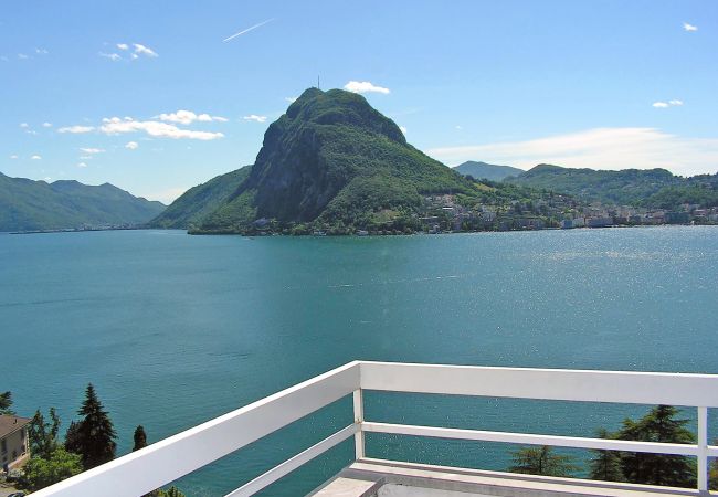  a Lugano - Lugano at your feet