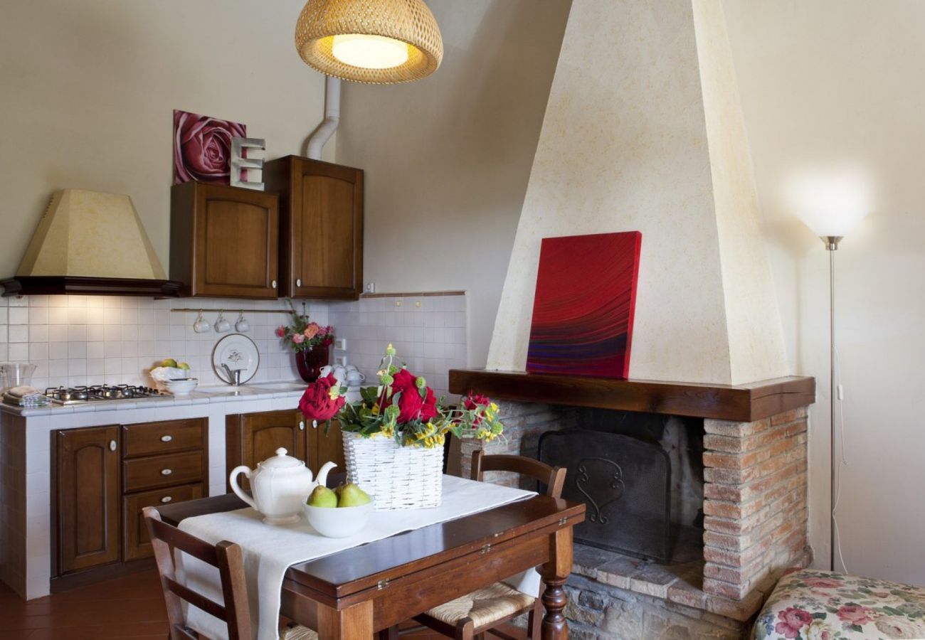 Appartamento a Castellina in Chianti - Il Portico della Rocca Appartamento a Castellina in Chianti - Il Portico della Rocca