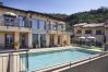 Appartamento a Torri del Benaco - Casa al Lago - 4 posti piscina condivisa in Torri del Benaco
