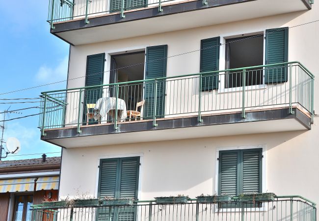 Appartamento a Costermano - Casa Montegolo - 2+2 posti letto con piscina e vista lago a Costermano sul Garda Appartamento a Costermano - Casa Montegolo - 2+2 posti letto con piscina e vista lago a Costermano sul Garda