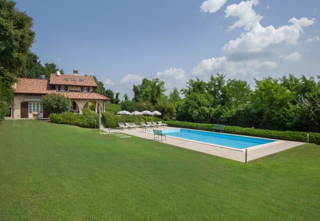 Villa a Lazise - Villa Gasco - 7 posti letto con piscina a Pacengo di Lazise