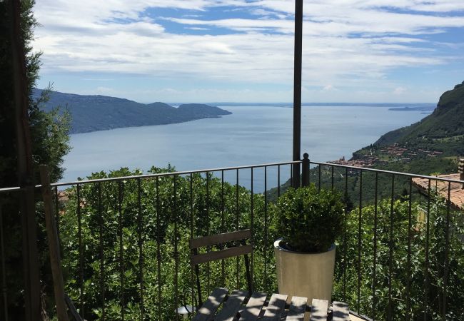 Appartamento a Tignale - Borgo le Vigne, La Vinaccia  con colazione e centro wellness - ONLY ADULTS Appartamento a Tignale - Borgo le Vigne, La Vinaccia  con colazione e centro wellness - ONLY ADULTS