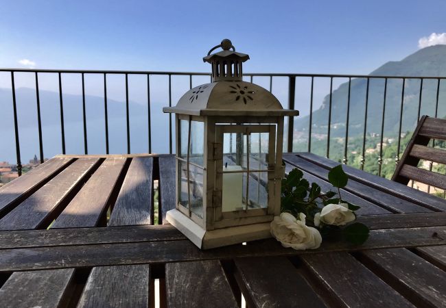 Appartamento a Tignale - Borgo le Vigne, Il Mosto con colazione e centro wellness - ONLY ADULTS Appartamento a Tignale - Borgo le Vigne, Il Mosto con colazione e centro wellness - ONLY ADULTS