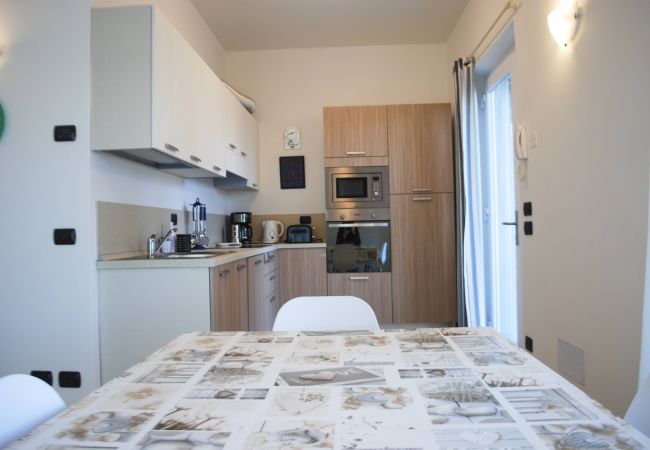 Villa a Tignale - Villa Ada - Theater Home, con bellissima vista lago Villa a Tignale - Villa Ada - Theater Home, con bellissima vista lago