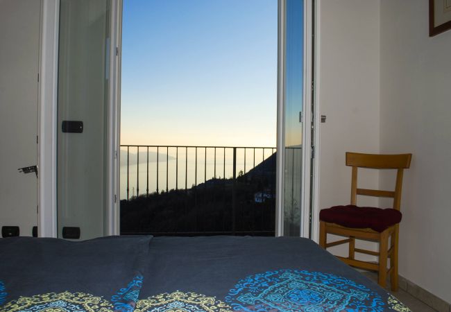 Villa a Tignale - Villa Ada - Theater Home, con bellissima vista lago Villa a Tignale - Villa Ada - Theater Home, con bellissima vista lago