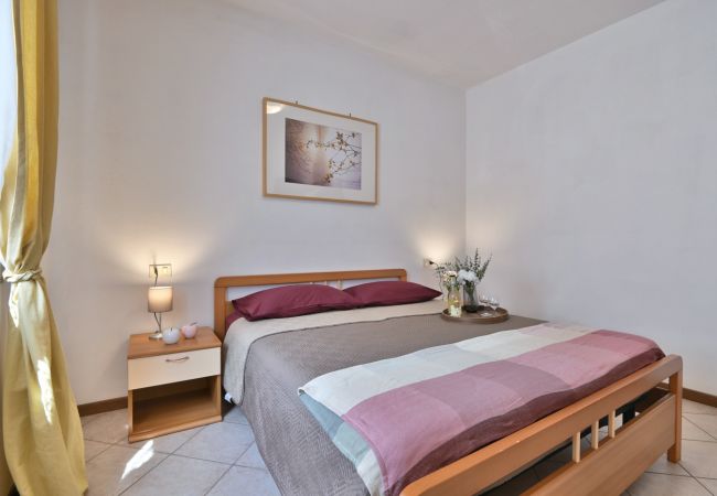 Appartamento a Tignale - Angelica 5 by Theater Home, con giardino recintato e vista lago Appartamento a Tignale - Angelica 5 by Theater Home, con giardino recintato e vista lago