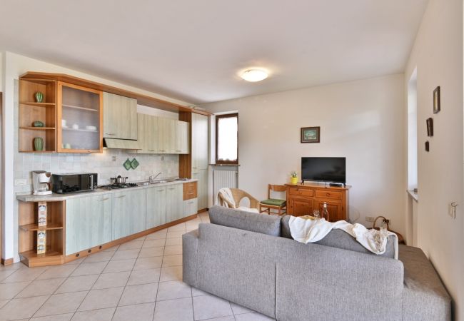 Appartamento a Tignale - Angelica 5 by Theater Home, con giardino recintato e vista lago Appartamento a Tignale - Angelica 5 by Theater Home, con giardino recintato e vista lago