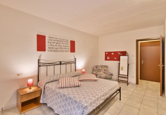Appartamento a Tignale - Angelica 5 by Theater Home, con giardino recintato e vista lago Appartamento a Tignale - Angelica 5 by Theater Home, con giardino recintato e vista lago