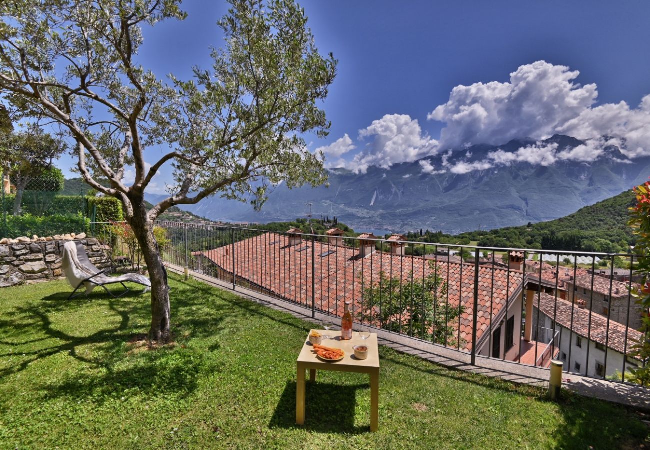 Appartamento a Tignale - Angelica 5 by Theater Home, con giardino recintato e vista lago Appartamento a Tignale - Angelica 5 by Theater Home, con giardino recintato e vista lago