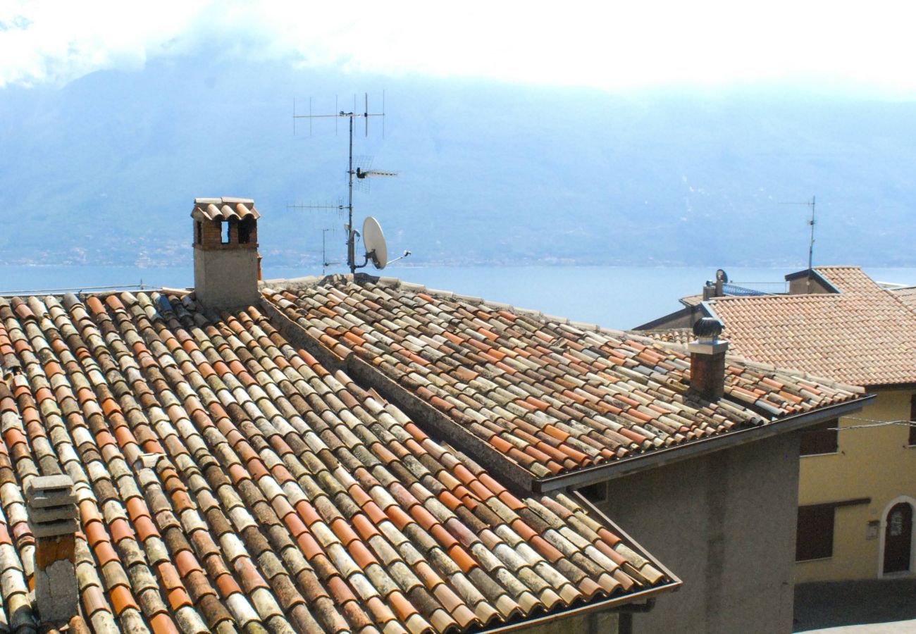 Appartamento a Tignale - La Corte - Finil Theater Home, arredato con gusto e con vista lago Appartamento a Tignale - La Corte - Finil Theater Home, arredato con gusto e con vista lago