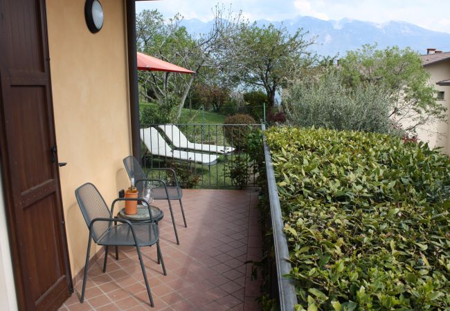 Appartamento a Tignale - Tosca - Theater Home, con vista panoramica e due posti auto Appartamento a Tignale - Tosca - Theater Home, con vista panoramica e due posti auto