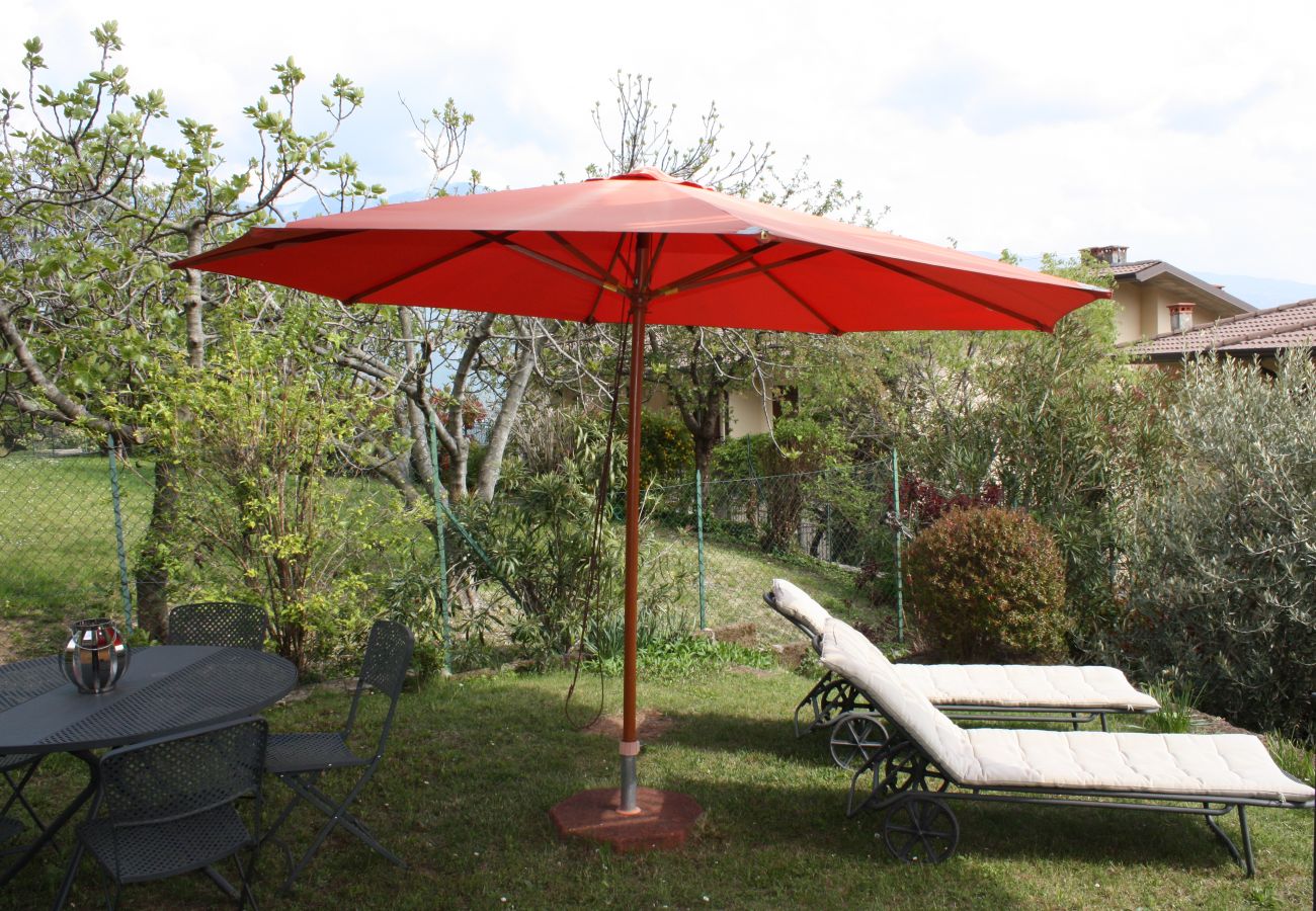 Appartamento a Tignale - Tosca - Theater Home, con vista panoramica e due posti auto