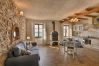 Appartamento a Tignale - Il Melo - Theater Home, con stupenda vista lago Appartamento a Tignale - Il Melo - Theater Home, con stupenda vista lago
