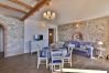 Appartamento a Tignale - Il Melo - Theater Home, con stupenda vista lago Appartamento a Tignale - Il Melo - Theater Home, con stupenda vista lago