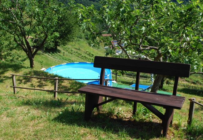 Appartamento a Tignale - Rustico Massimo - Theater Home, con vista panoramica Appartamento a Tignale - Rustico Massimo - Theater Home, con vista panoramica