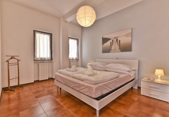 Appartamento a Tignale - Armonia - Theater Home, con due posti auto e bellissima vista lag Appartamento a Tignale - Armonia - Theater Home, con due posti auto e bellissima vista lag