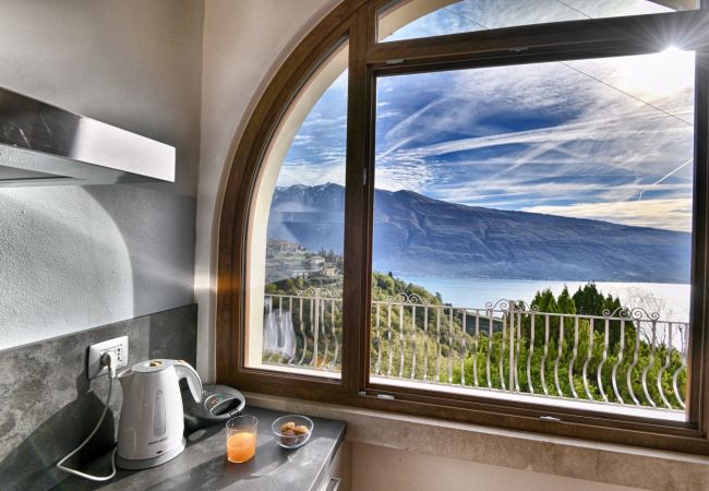 Appartamento a Tignale - Armonia - Theater Home, con due posti auto e bellissima vista lag Appartamento a Tignale - Armonia - Theater Home, con due posti auto e bellissima vista lag