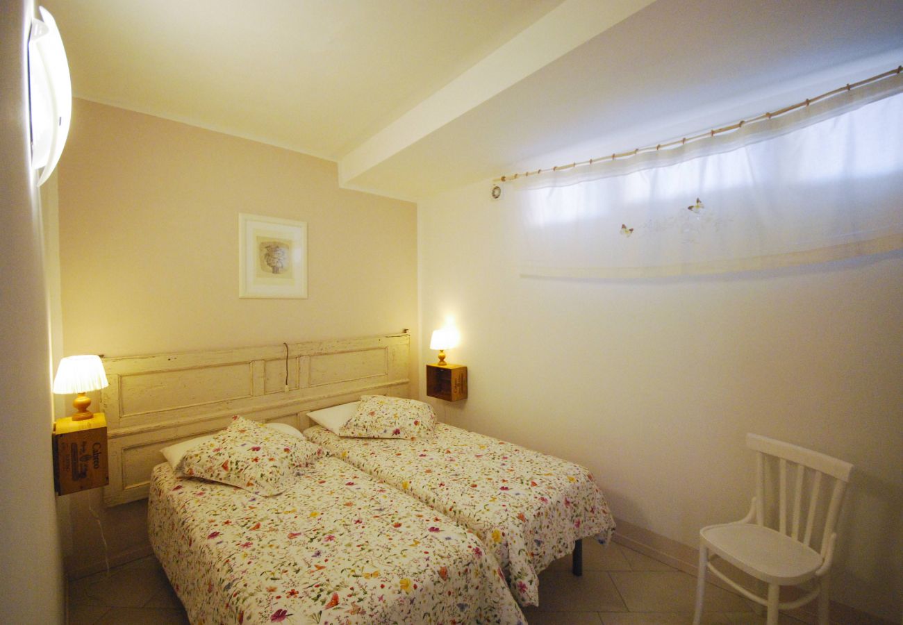 Appartamento a Tignale - Menèk - Theater Home, in centro storico Appartamento a Tignale - Menèk - Theater Home, in centro storico