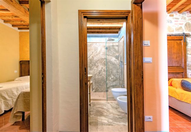 Appartamento a Bucine - Raggio Di Sole at Villa Mariolo Appartamento a Bucine - Raggio Di Sole at Villa Mariolo