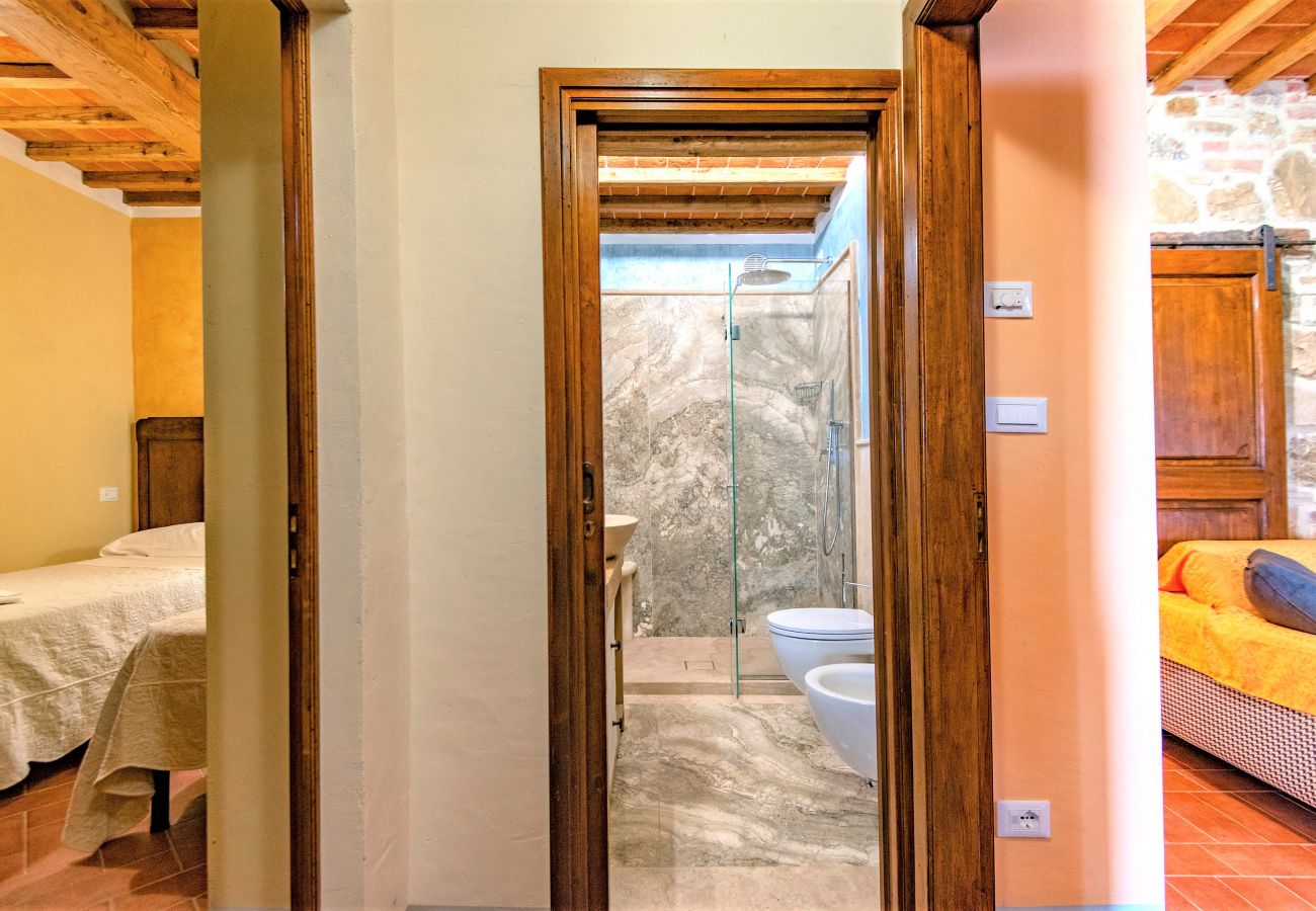 Appartamento a Bucine - Raggio Di Sole at Villa Mariolo Appartamento a Bucine - Raggio Di Sole at Villa Mariolo