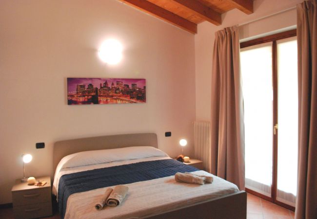 Villa a Tignale - Villa Sole - Theater Home, con garage e spettacolare vista lago Villa a Tignale - Villa Sole - Theater Home, con garage e spettacolare vista lago