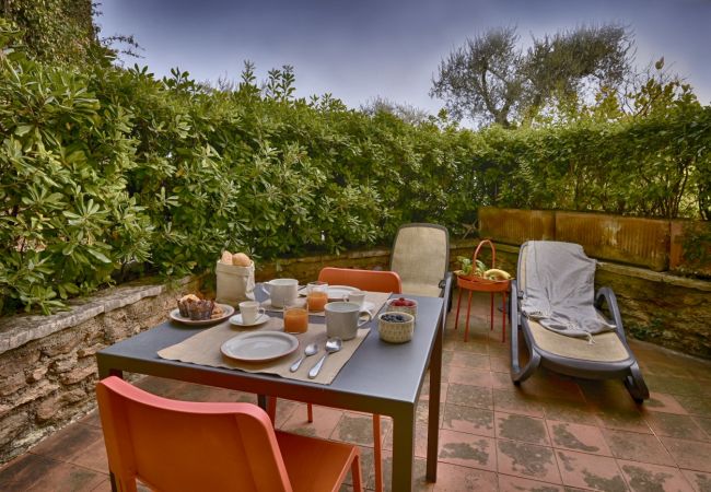Appartamento a Toscolano-Maderno - Marieclaire by Theater Home, direttamente a lago Appartamento a Toscolano-Maderno - Marieclaire by Theater Home, direttamente a lago