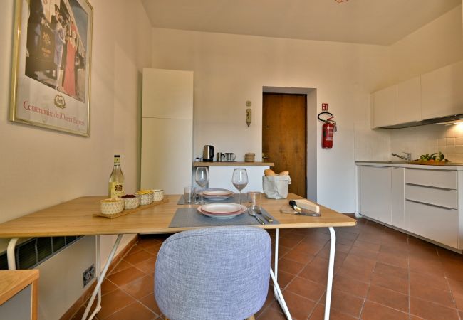 Appartamento a Toscolano-Maderno - Marieclaire by Theater Home, direttamente a lago Appartamento a Toscolano-Maderno - Marieclaire by Theater Home, direttamente a lago
