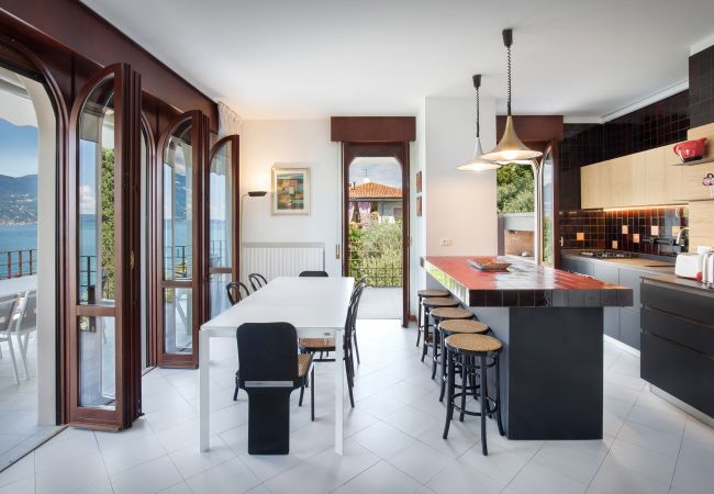 Appartamento a Torri del Benaco - Apartment Frader Otto Appartamento a Torri del Benaco - Apartment Frader Otto