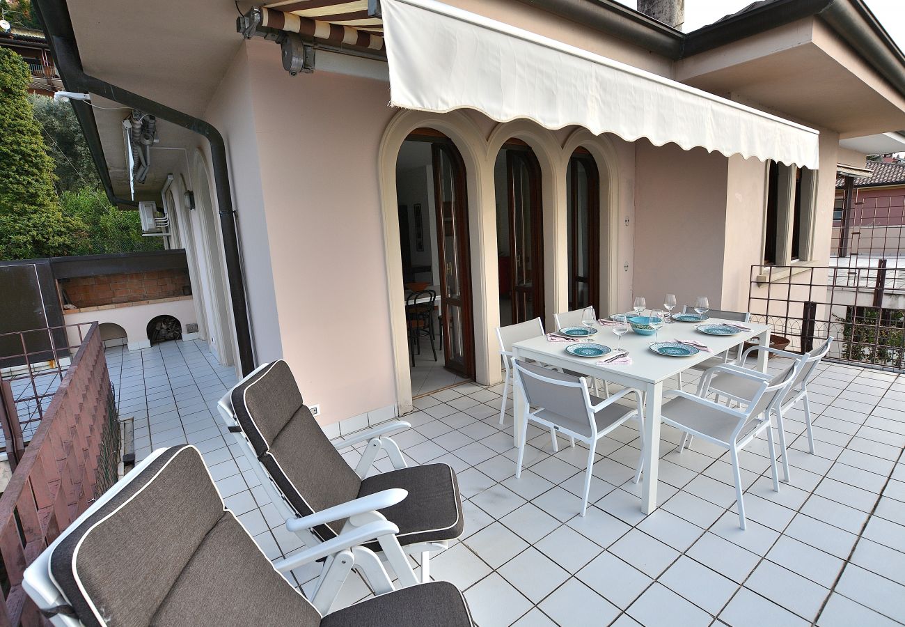 Appartamento a Torri del Benaco - Apartment Frader Otto Appartamento a Torri del Benaco - Apartment Frader Otto