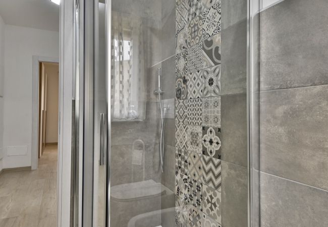 Appartamento a Toscolano-Maderno - La Palma by Theater Home, vicino al centro e alla spiaggia Appartamento a Toscolano-Maderno - La Palma by Theater Home, vicino al centro e alla spiaggia