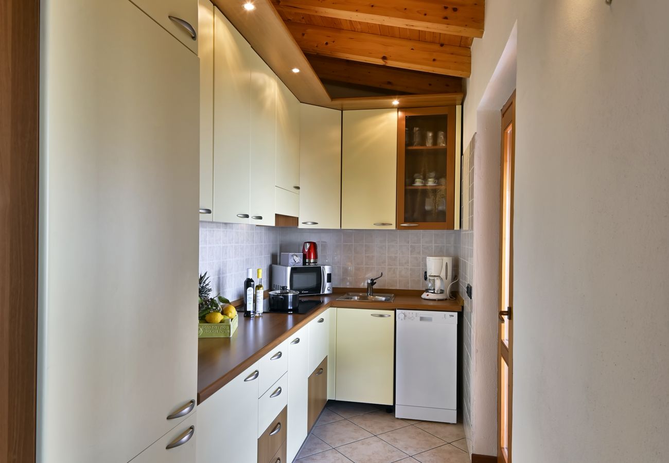 Appartamento a Tignale - Appartamento Maja - Theater Home, con stupenda vista lago Appartamento a Tignale - Appartamento Maja - Theater Home, con stupenda vista lago