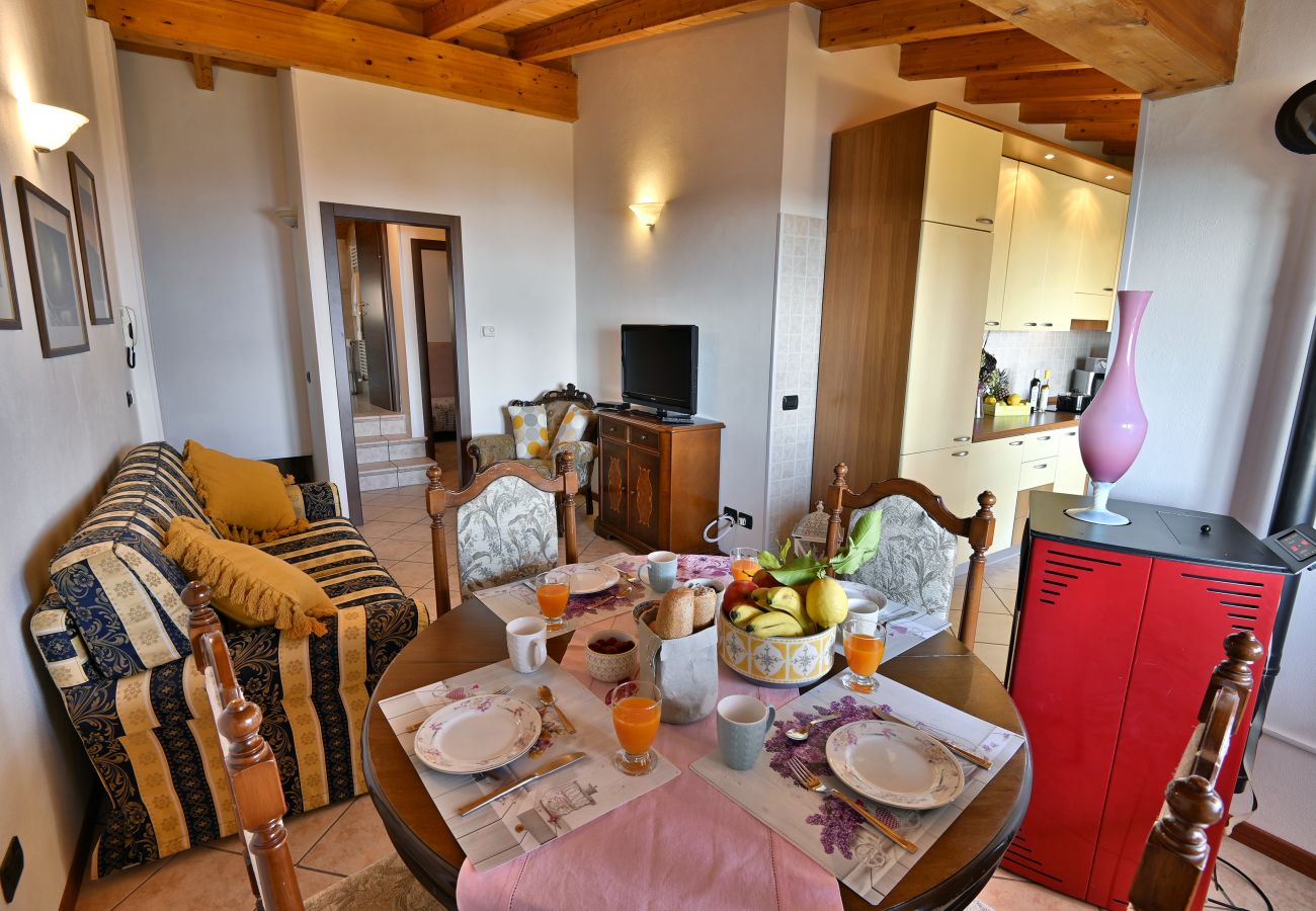 Appartamento a Tignale - Appartamento Maja - Theater Home, con stupenda vista lago Appartamento a Tignale - Appartamento Maja - Theater Home, con stupenda vista lago