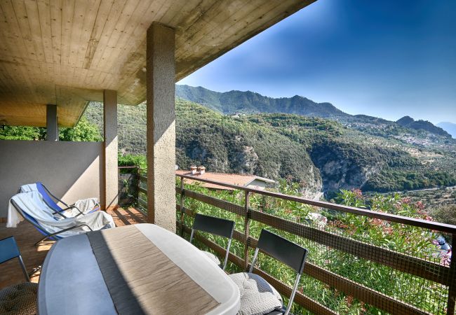 Appartamento a Tignale - Belvedere Beatrice by Theater Home - con magnifica vista lago Appartamento a Tignale - Belvedere Beatrice by Theater Home - con magnifica vista lago