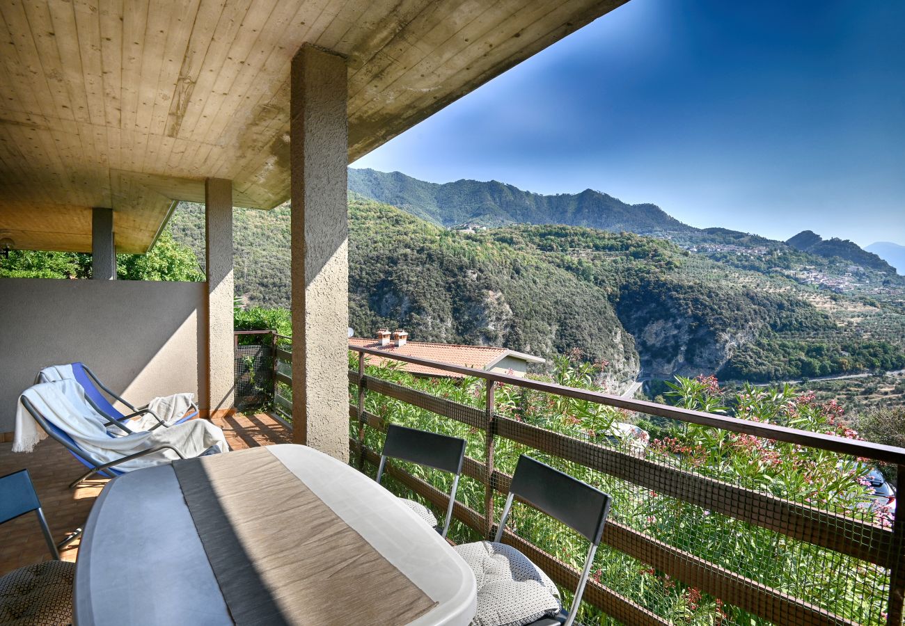 Appartamento a Tignale - Belvedere Beatrice by Theater Home - con magnifica vista lago Appartamento a Tignale - Belvedere Beatrice by Theater Home - con magnifica vista lago