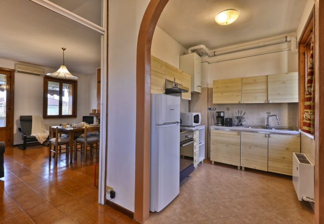 Appartamento a Toscolano-Maderno - Appartamento nonna Agnese by Theater Home - vicino al centro e alla spiaggia Appartamento a Toscolano-Maderno - Appartamento nonna Agnese by Theater Home - vicino al centro e alla spiaggia
