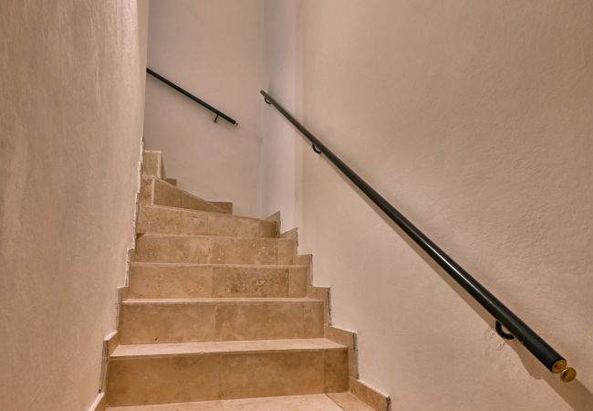 Appartamento a Gargnano - Casa Greta by Theater Home - nel centro storico di Muslone Appartamento a Gargnano - Casa Greta by Theater Home - nel centro storico di Muslone