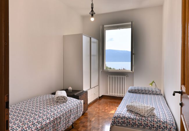Casa a Gargnano - Al Poggio degli Ulivi by Theater Home - con stupenda vista lago Casa a Gargnano - Al Poggio degli Ulivi by Theater Home - con stupenda vista lago