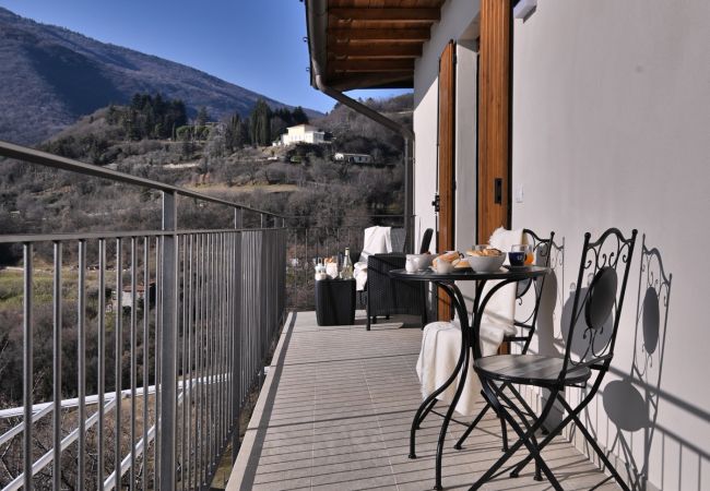 Appartamento a Tignale - Appartamento Orizzonte by Theater Home - con stupenda vista lago Appartamento a Tignale - Appartamento Orizzonte by Theater Home - con stupenda vista lago