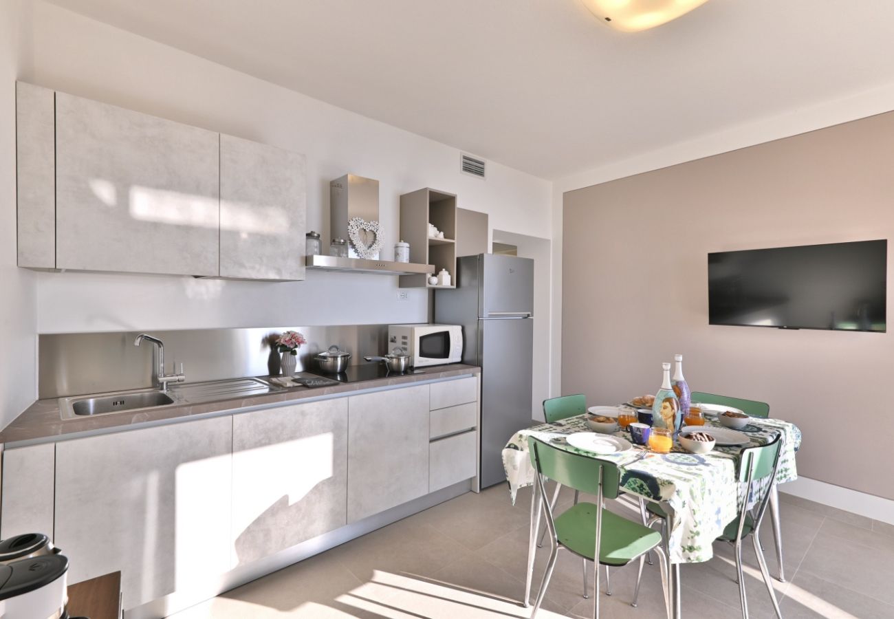 Appartamento a Tignale - Appartamento Orizzonte by Theater Home - con stupenda vista lago Appartamento a Tignale - Appartamento Orizzonte by Theater Home - con stupenda vista lago