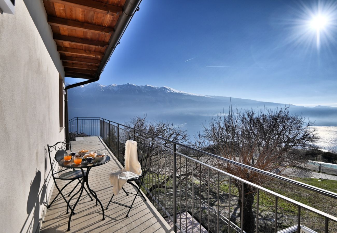 Appartamento a Tignale - Appartamento Orizzonte by Theater Home - con stupenda vista lago Appartamento a Tignale - Appartamento Orizzonte by Theater Home - con stupenda vista lago