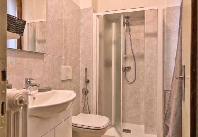 Appartamento a Gargnano - La Casa del Vento - Appartamento Lago by Theater Home Appartamento a Gargnano - La Casa del Vento - Appartamento Lago by Theater Home