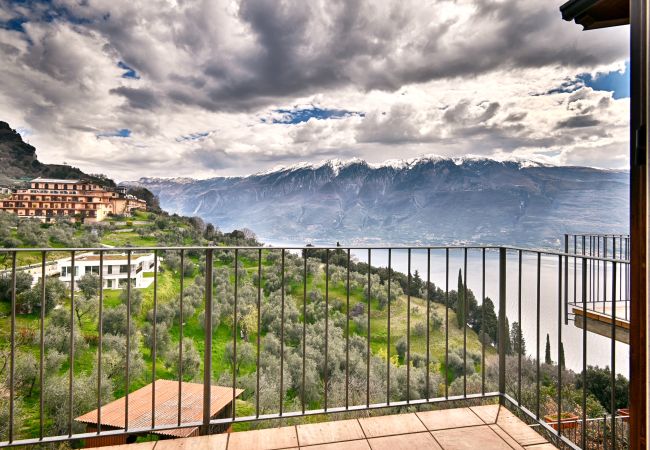 Appartamento a Tignale - Casa Azzurro Lago by Theater Home - con vista lago mozzafiato Appartamento a Tignale - Casa Azzurro Lago by Theater Home - con vista lago mozzafiato
