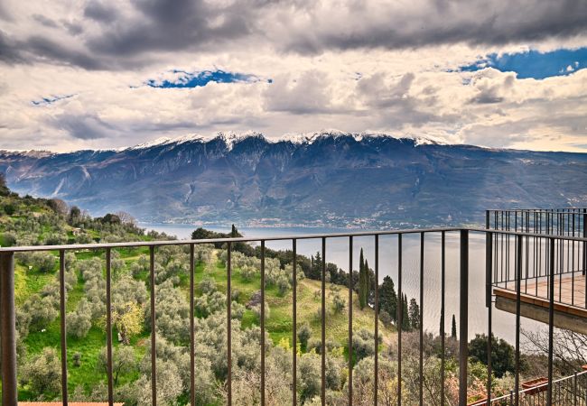 Appartamento a Tignale - Casa Azzurro Lago by Theater Home - con vista lago mozzafiato Appartamento a Tignale - Casa Azzurro Lago by Theater Home - con vista lago mozzafiato