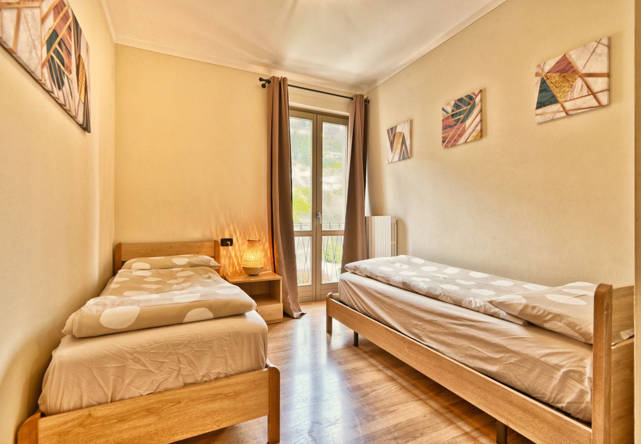 Appartamento a Tignale - Casa Azzurro Lago by Theater Home - con vista lago mozzafiato Appartamento a Tignale - Casa Azzurro Lago by Theater Home - con vista lago mozzafiato
