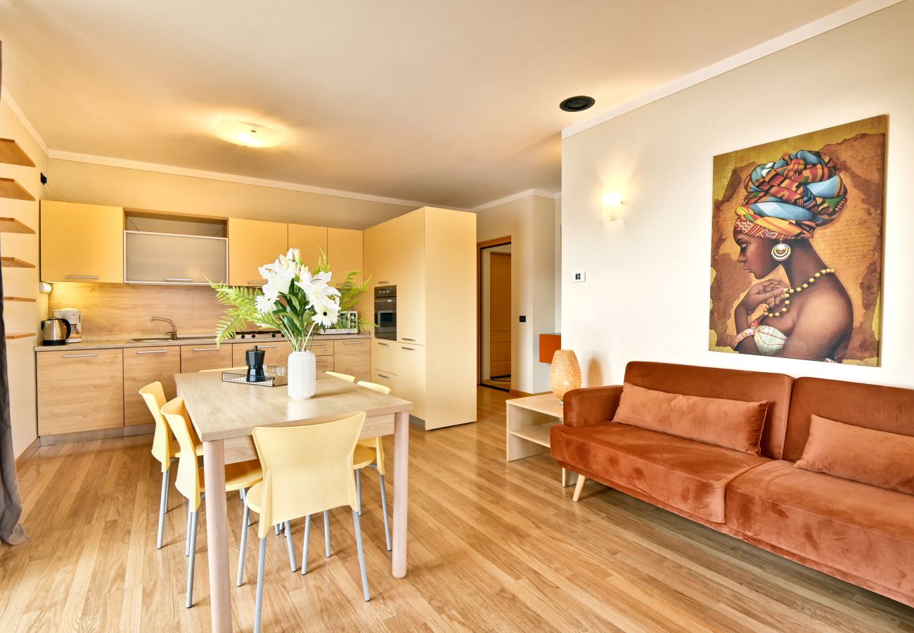 Appartamento a Tignale - Casa Azzurro Lago by Theater Home - con vista lago mozzafiato Appartamento a Tignale - Casa Azzurro Lago by Theater Home - con vista lago mozzafiato