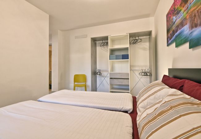 Appartamento a Tignale - Il Girasole by Theater Home - vicino al centro con ampio giardino Appartamento a Tignale - Il Girasole by Theater Home - vicino al centro con ampio giardino