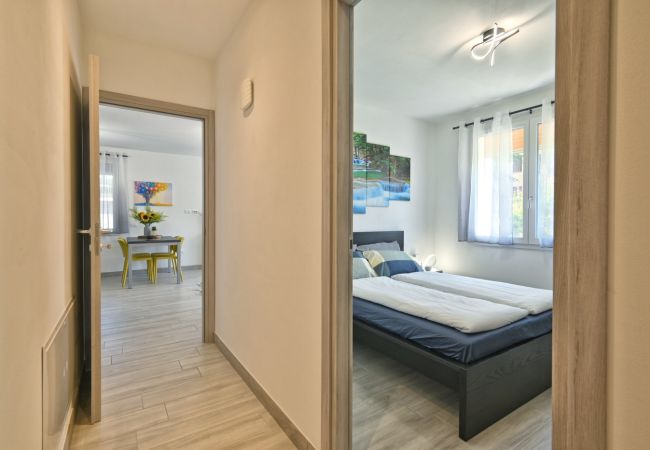 Appartamento a Tignale - Il Girasole by Theater Home - vicino al centro con ampio giardino Appartamento a Tignale - Il Girasole by Theater Home - vicino al centro con ampio giardino