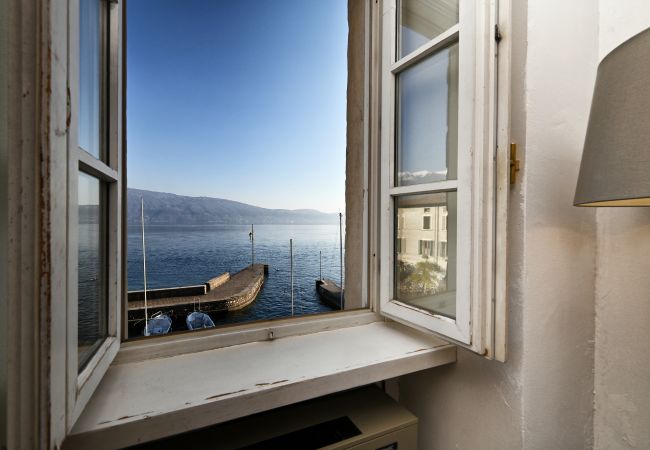 Appartamento a Gargnano - Appartamento Il Teatro by Theater Home - con stupenda vista lago Appartamento a Gargnano - Appartamento Il Teatro by Theater Home - con stupenda vista lago