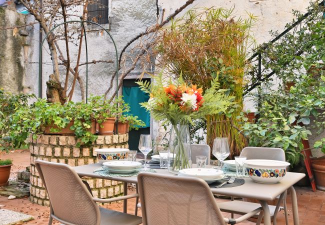 Appartamento a Gargnano - Appartamento Il Teatro by Theater Home - con stupenda vista lago Appartamento a Gargnano - Appartamento Il Teatro by Theater Home - con stupenda vista lago