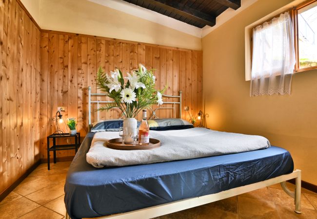 Appartamento a Tignale - Appartamento 18 by Theater Home - immerso nella natura e con piscina Appartamento a Tignale - Appartamento 18 by Theater Home - immerso nella natura e con piscina